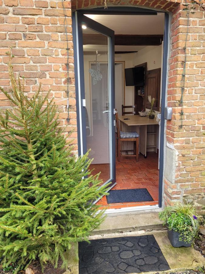 Studio Bienvenue Du Cote De Chez Nous Avec Jardin Privatif Wignehies エクステリア 写真