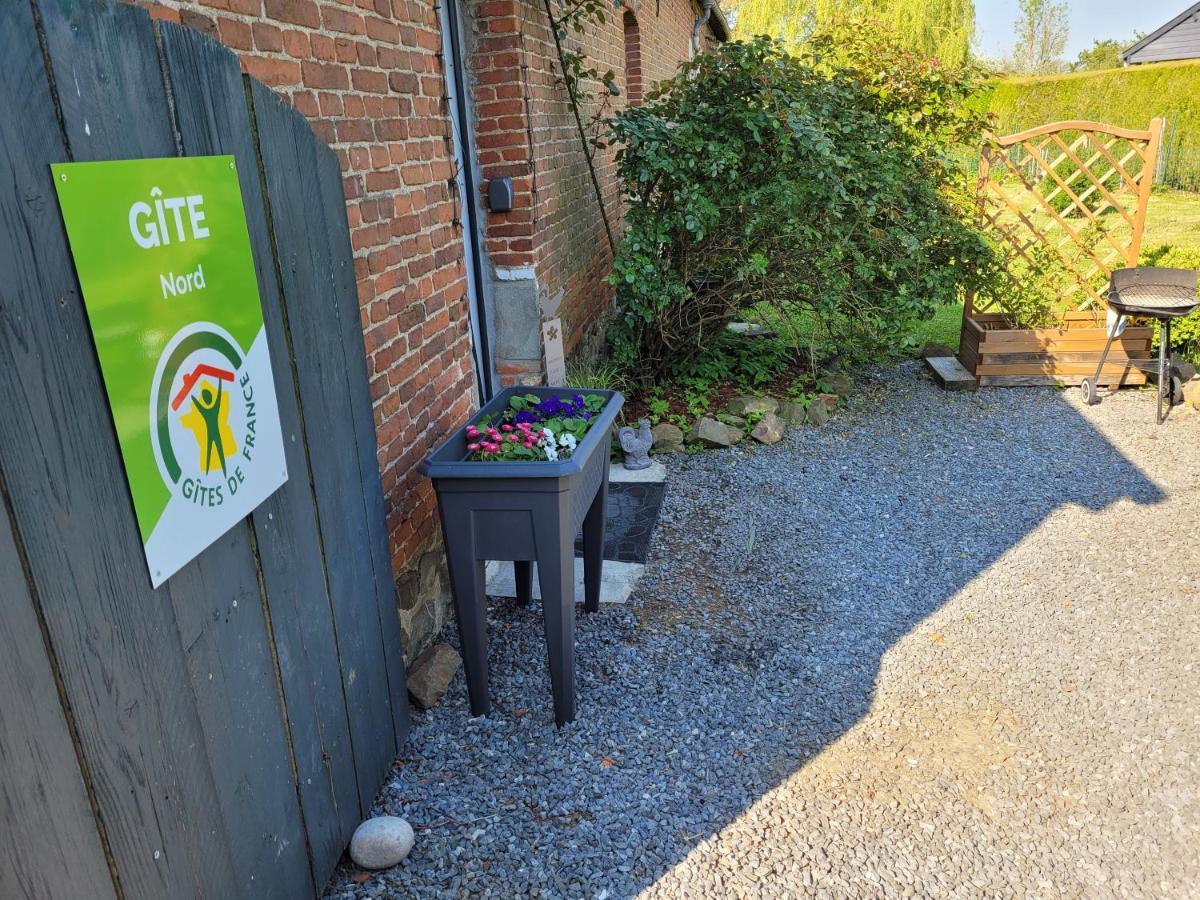 Studio Bienvenue Du Cote De Chez Nous Avec Jardin Privatif Wignehies エクステリア 写真
