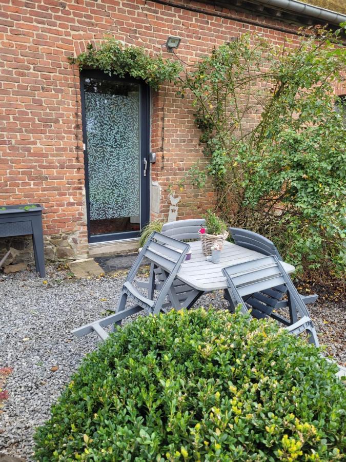 Studio Bienvenue Du Cote De Chez Nous Avec Jardin Privatif Wignehies エクステリア 写真