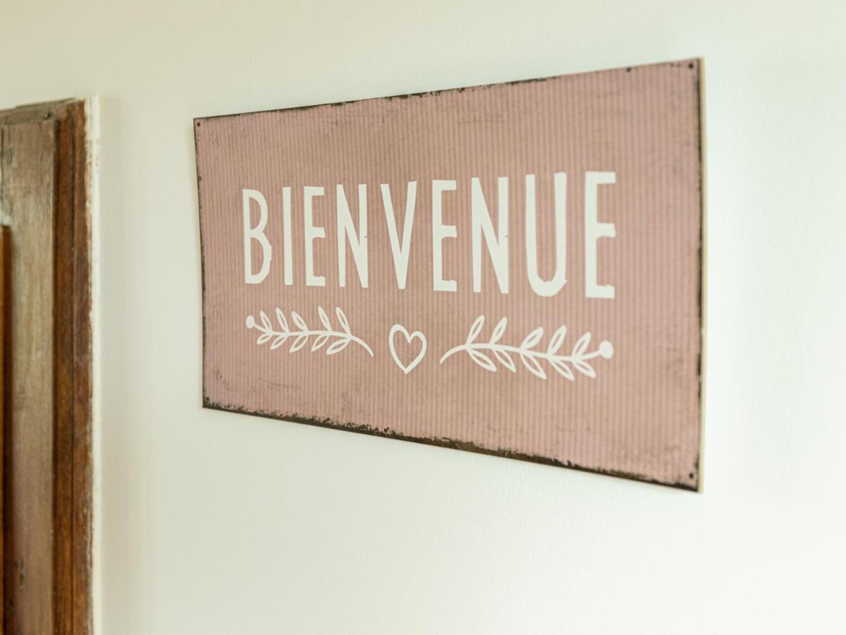 Studio Bienvenue Du Cote De Chez Nous Avec Jardin Privatif Wignehies エクステリア 写真